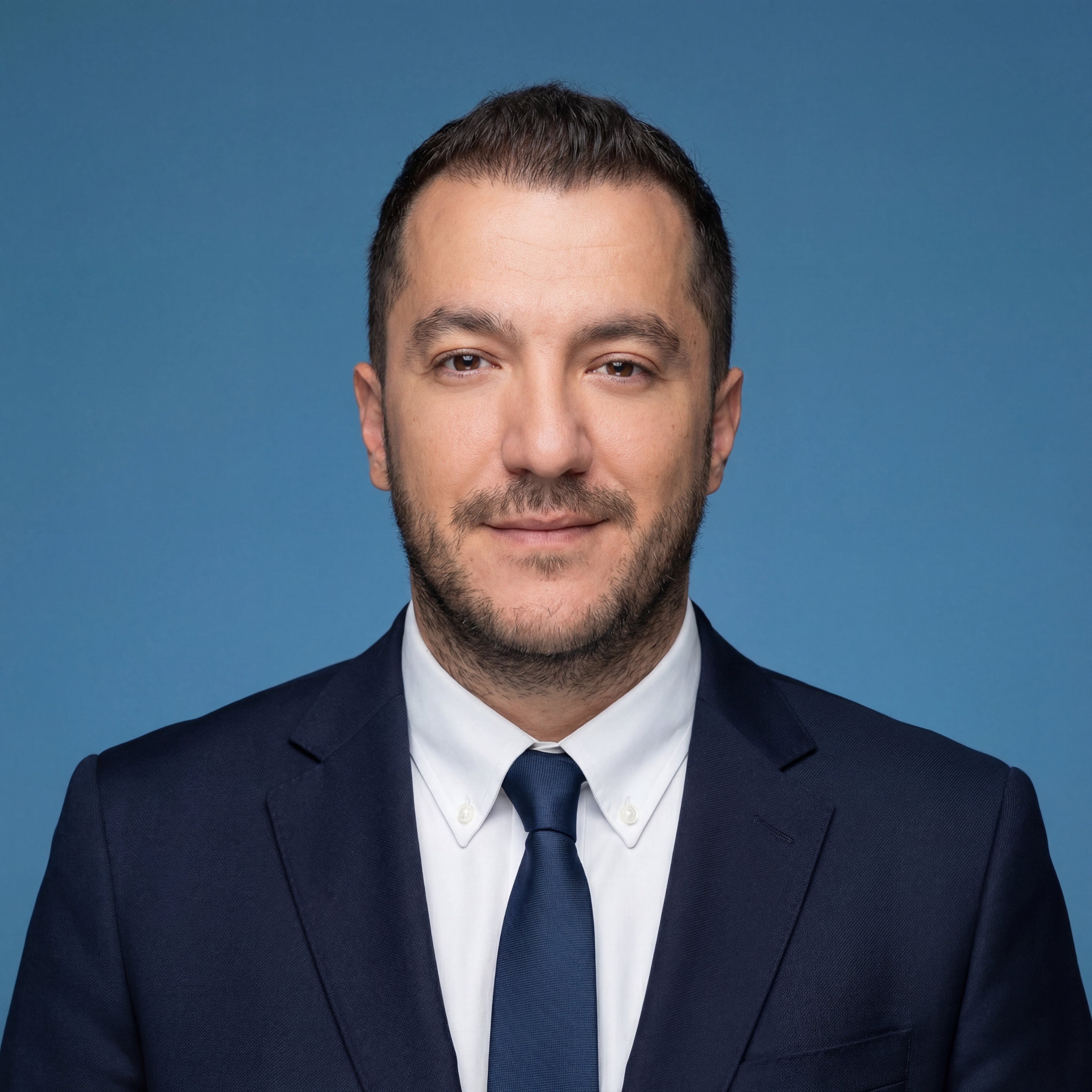 Professional Badge Photo, Ready to Use 生成效果示例